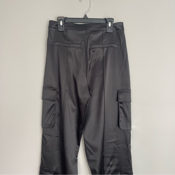 Forever 21 Black Cargo Pants - Picture 3 of 4